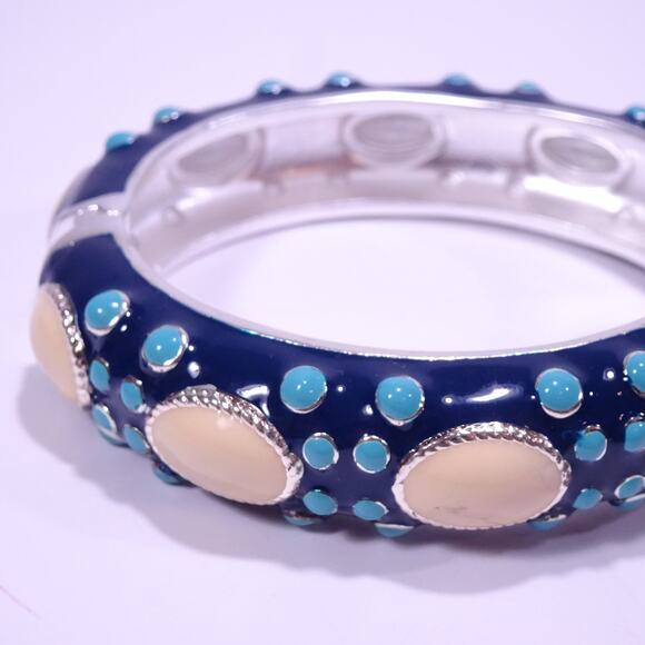 J.Crew Women's VINTAGE Blue Cream Cabochon Enamel Silver Cuff Bracelet NWOT 98 - Picture 4 of 9